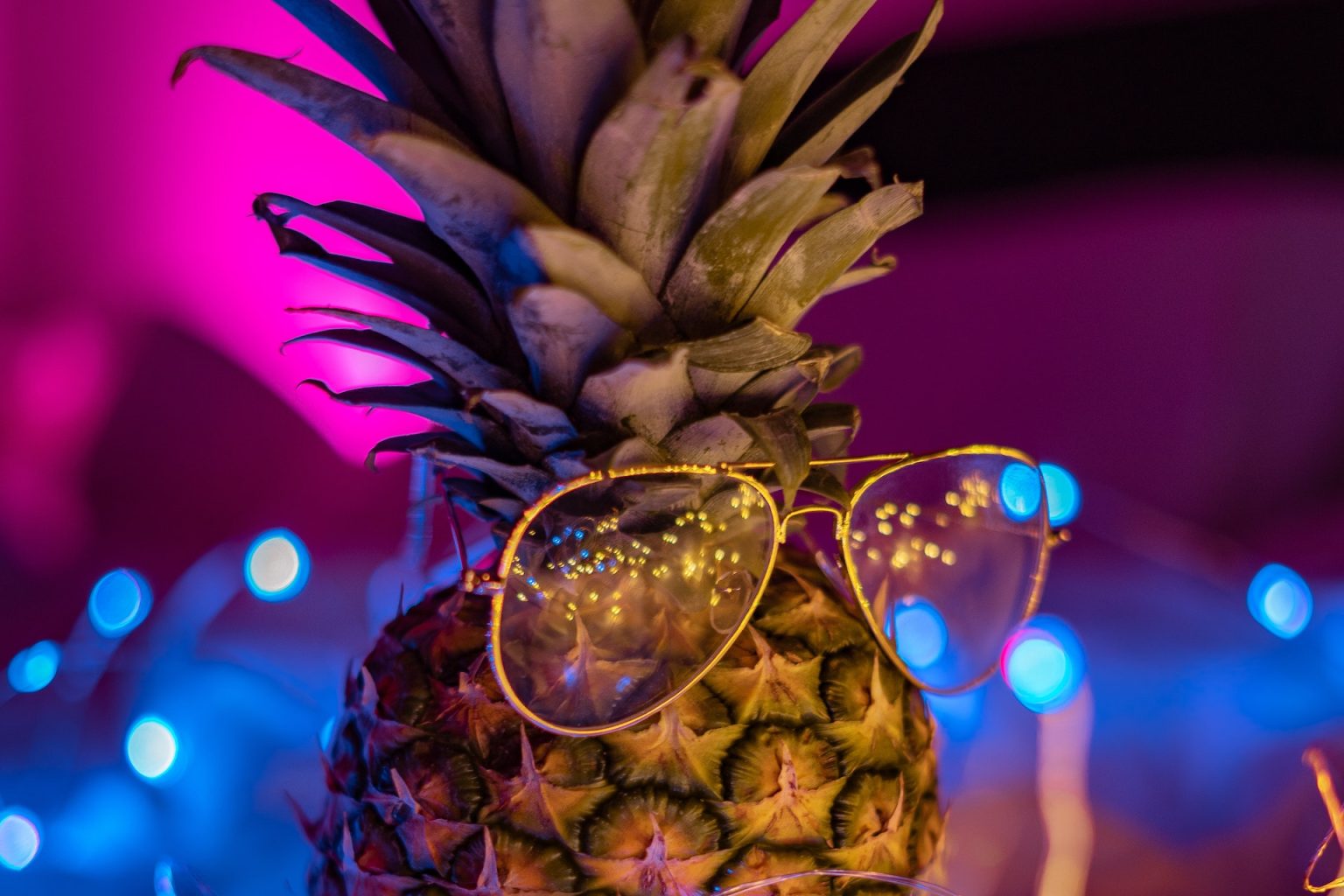 Vanha-ananas-yhteystiedot2